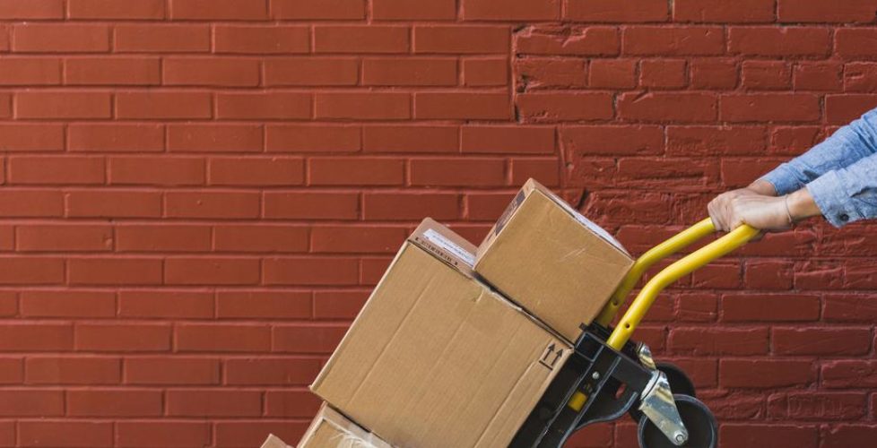Ecommerce firm Adroll partners with Magento