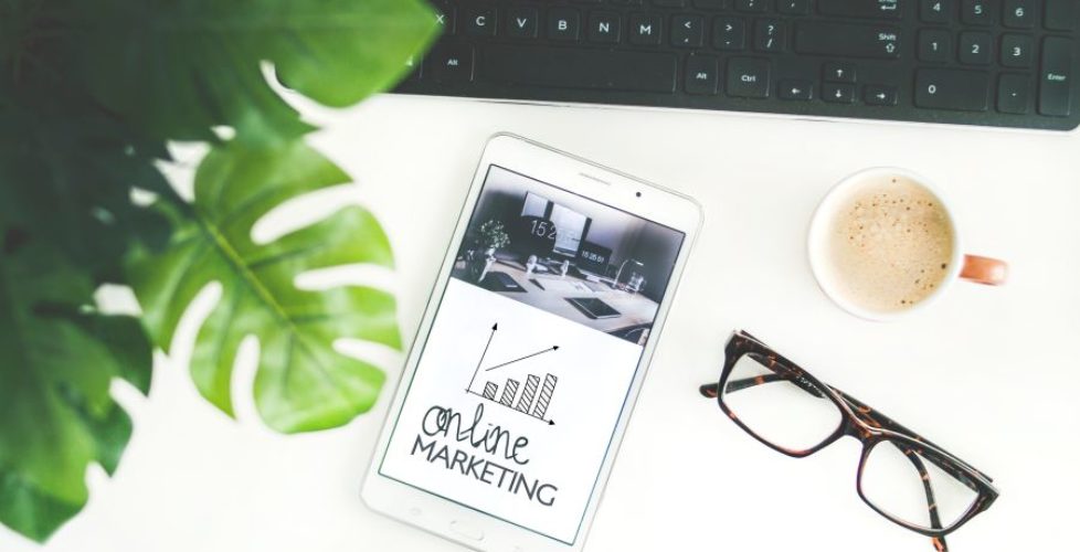 More small firms turn to online marketing
