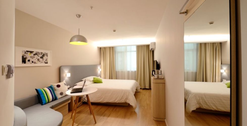 Why Hotel website ADA compatible with the technical standards?